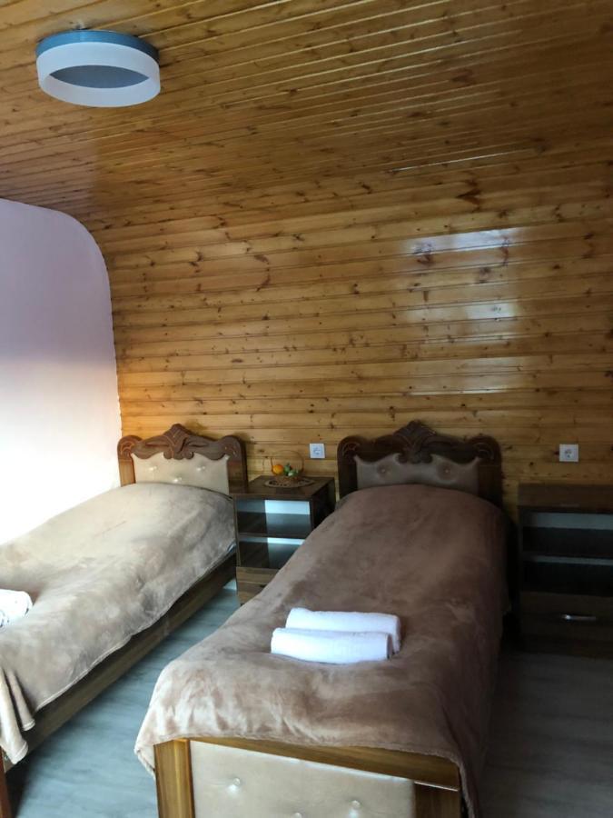 River Side Svaneti Местия Екстериор снимка